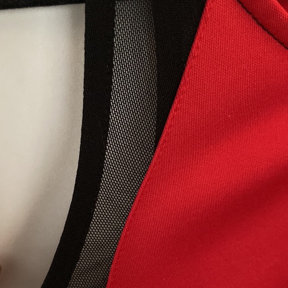 LOVE CULTURE💫 Women’s Sexy♥️Red/Black Peplum Style Stretchy Dress - Picture 5 of 8